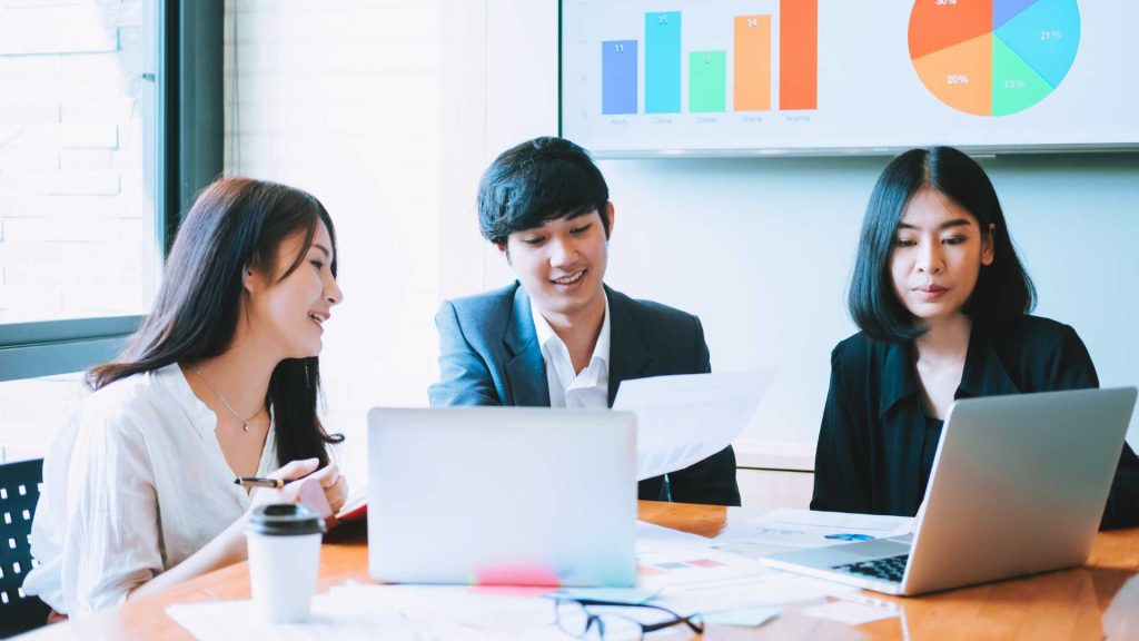 B2B vs B2C Digital Marketing - B2B vs B2C Digital Marketing 2025 - B2B vs B2C Digital Marketing guide